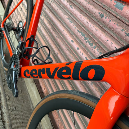 Cervelo R3 Ultegra Di2 Carbon Disc Road Bike - 61cm