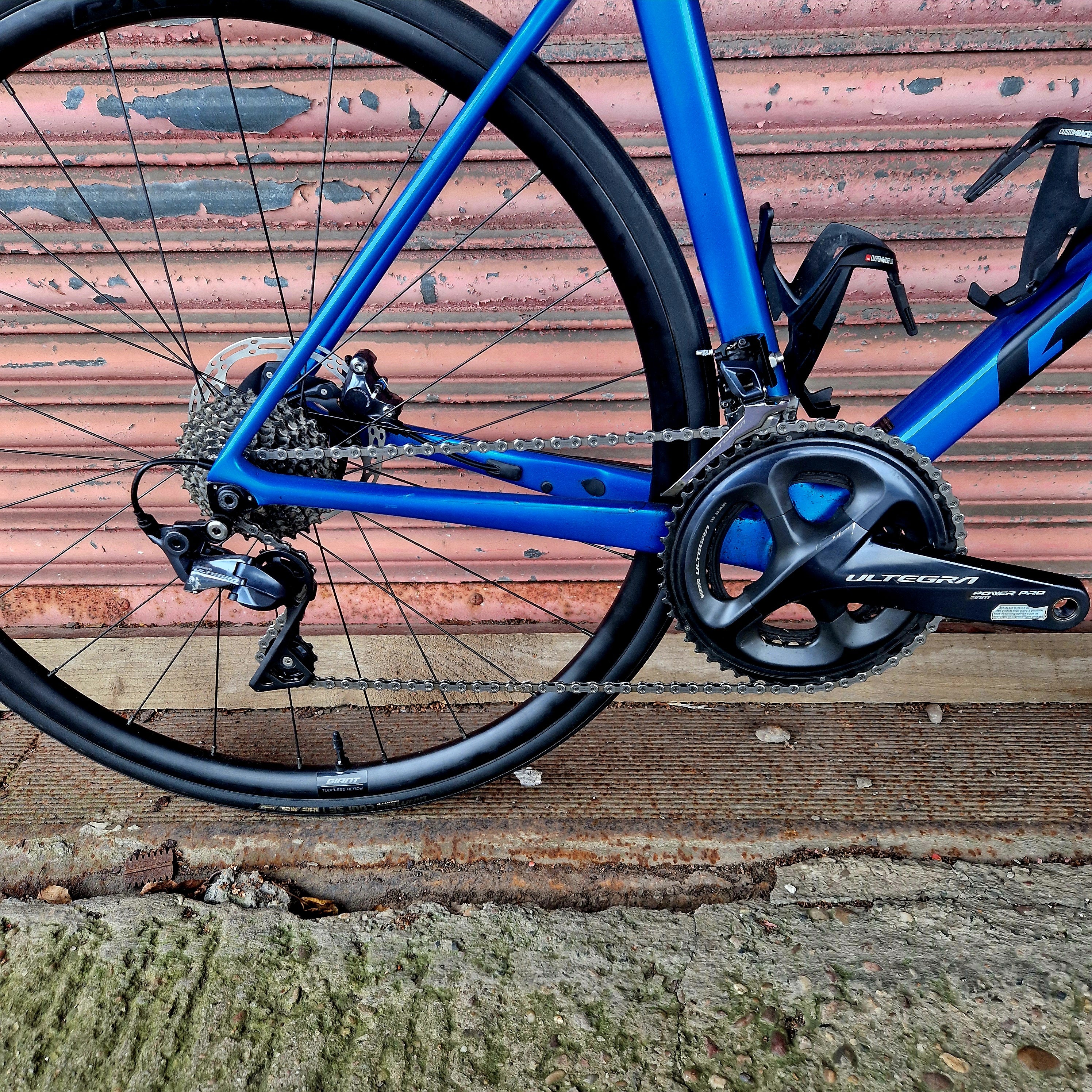 Giant road bike online blue