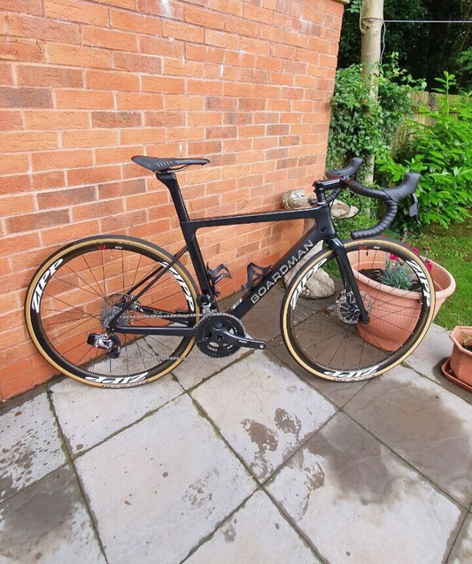 Boardman SLR 9.8 SRAM RED eTap Carbon Disc Road Bike Zipp Wheels - small